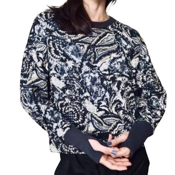 Joie Caleigh Burgundy Floral Drop Shoulder Cropped Pullover Thumbholes Women's M - Picture 1 of 7